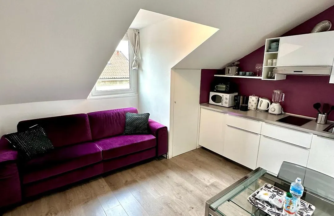 Purple House - Garibaldi Fs-1